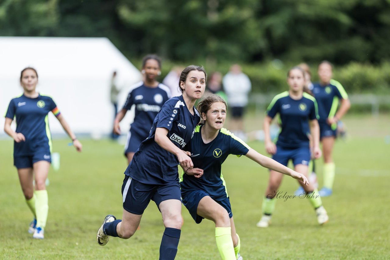 Bild 144 - Loewinnen Cup
